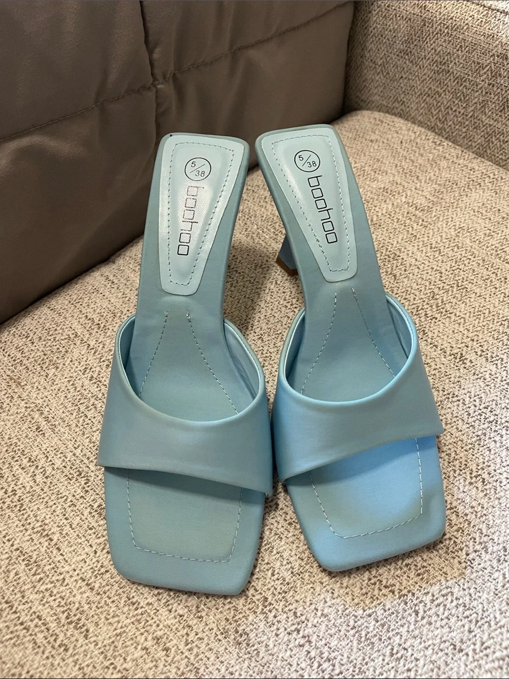 Boohoo Sky Blue Square-Toe Block Heel Mules